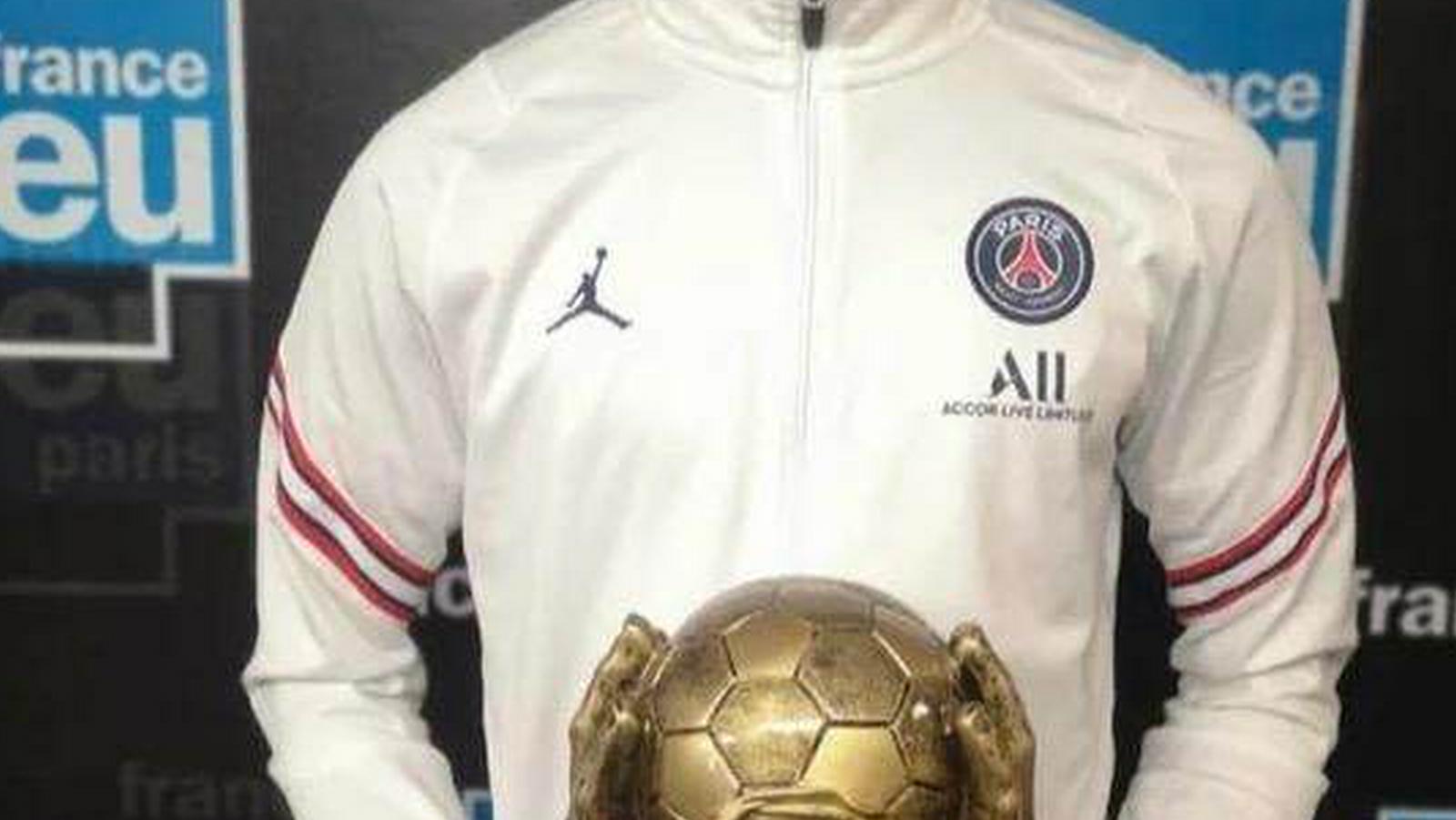 皇冠体育深度聚焦：王勤伯｜老胡，请你出来聊一聊