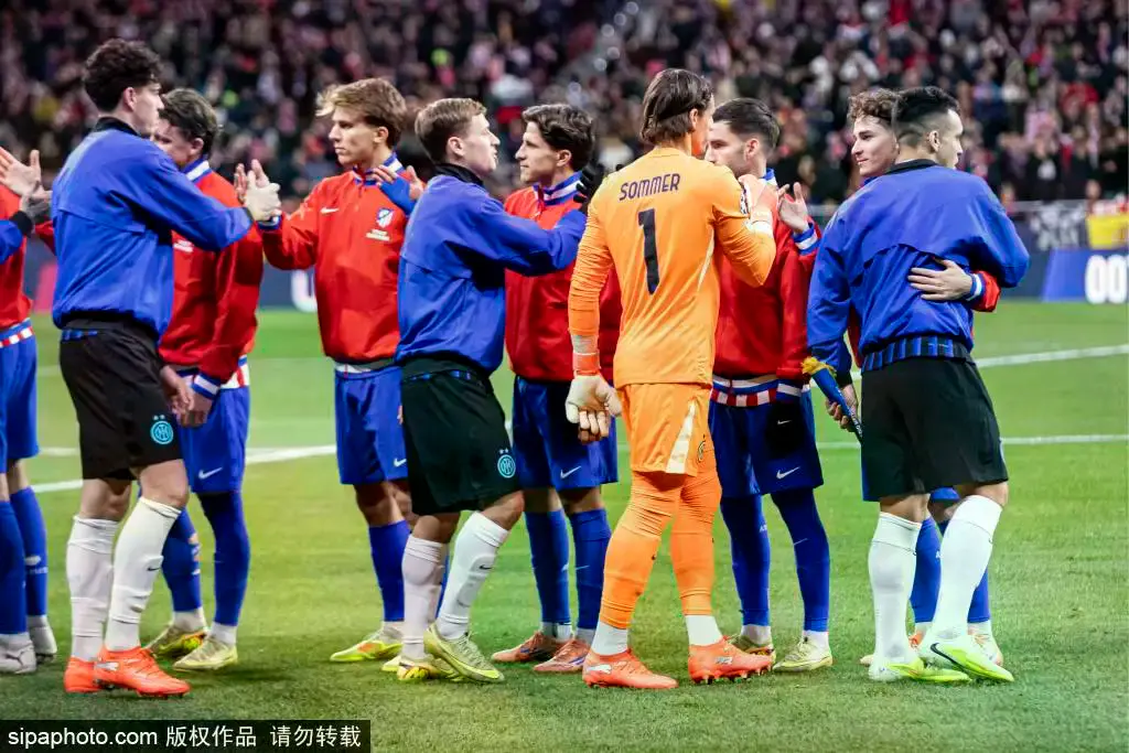 皇冠体育深度解析 - 梅西的传奇生涯｜896球、405助攻与46座冠军背后的故事 | 皇冠体育