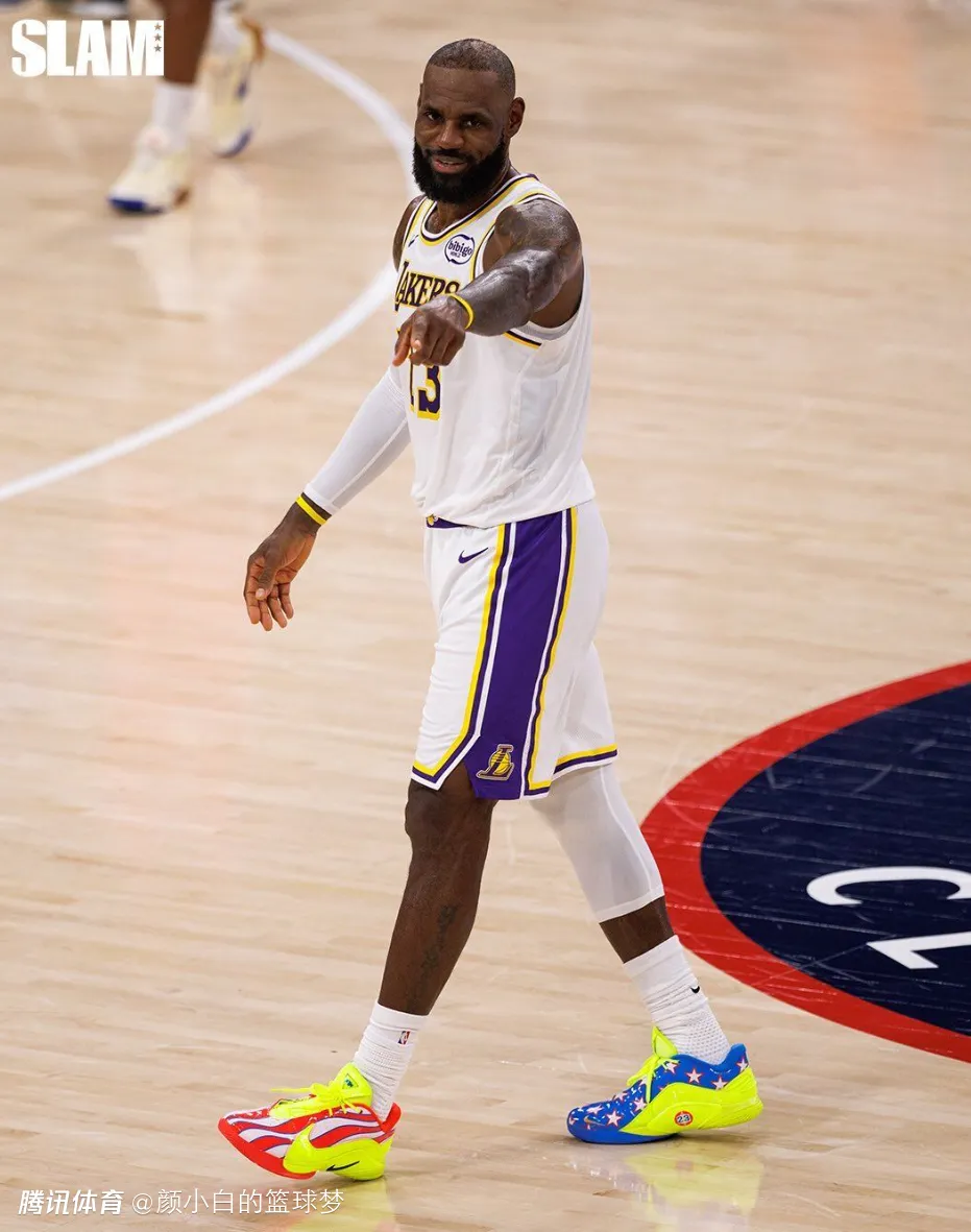 皇冠体育特别报道：在场-33后拒绝采访！41岁勒布朗遭批净负分之王 美媒调侃他该退役了