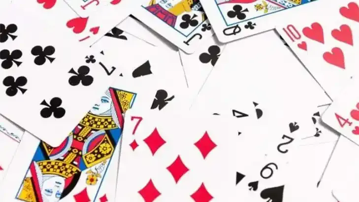 九游体育锄大弟游戏